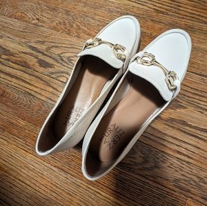 Naturalizer Stevie Loafers, cream, size 7